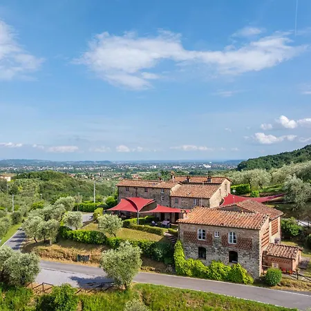 Borghetto Gaddini 아파트